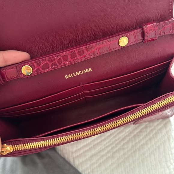 Balenciaga hourglass wallet on chain crocodile red handbag - Picture 5 of 12